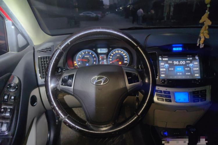 Used Hyundai Celesta 2011 1.6L Automatic Luxury Version Steering Wheel