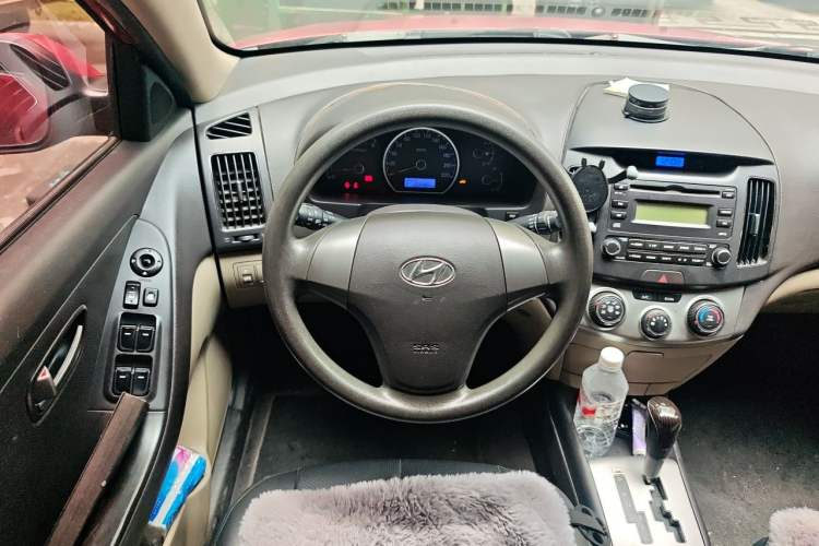 Used Hyundai Celesta 2011 1.6L Automatic Comfort Edition Steering Wheel