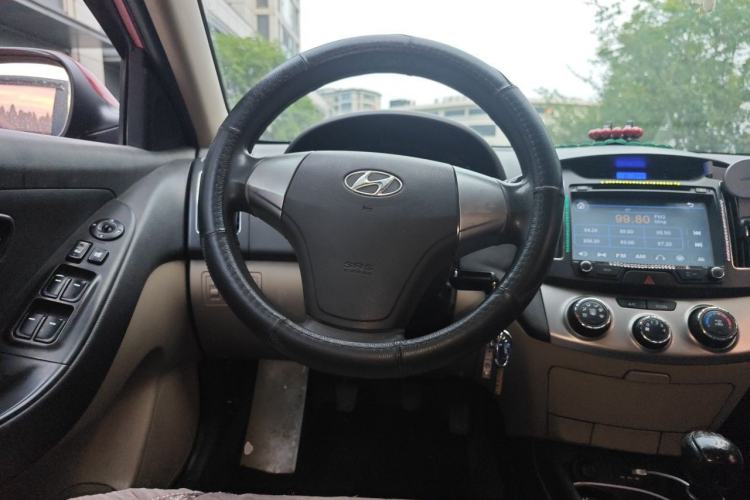 Used Hyundai Celesta 2011 1.6L Manual Comfort Edition Steering Wheel
