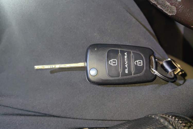 Used Hyundai Celesta 2011 1.6L Automatic Luxury Version Vehicle Key