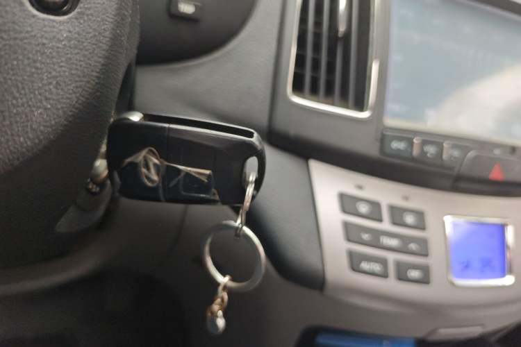Used Hyundai Celesta 2011 1.6L Automatic Luxury Version Vehicle Key