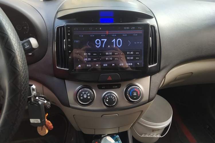 Used Hyundai Celesta 2011 1.6L Manual Comfort Edition Audio And AC Panel
