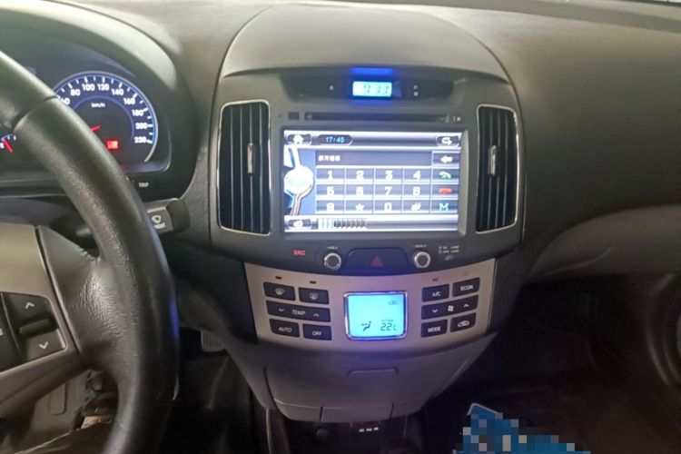 Used Hyundai Celesta 2011 1.6L Automatic Luxury Version Audio And AC Panel