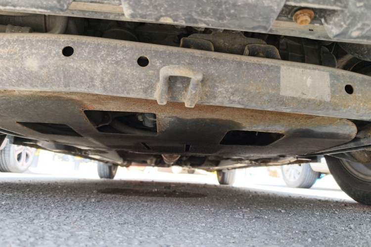 Used Hyundai Celesta 2011 1.6L Manual Comfort Edition Chassis Front