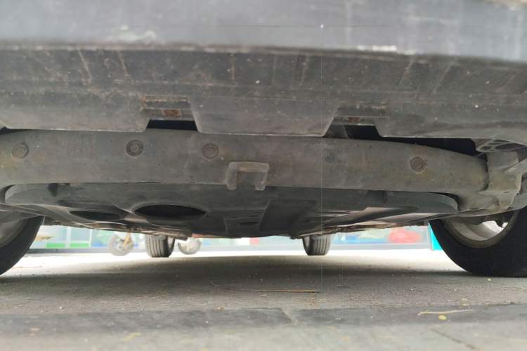 Used Hyundai Celesta 2011 1.6L Automatic Luxury Version Chassis Front