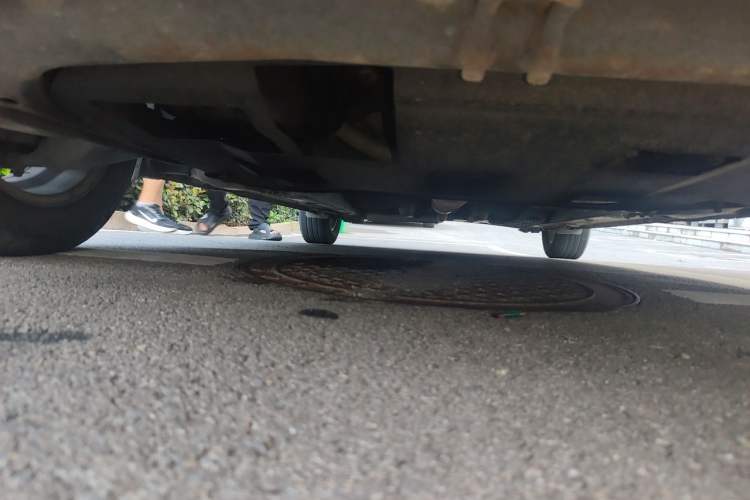 Used Hyundai Celesta 2011 1.6L Manual Comfort Edition Chassis Front