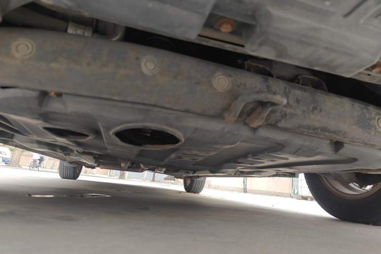 Used Hyundai Celesta 2011 1.6L Manual Comfort Edition Chassis Front