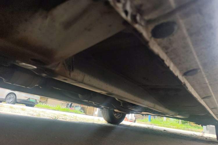Used Hyundai Celesta 2011 1.6L Manual Comfort Edition Chassis Front Left