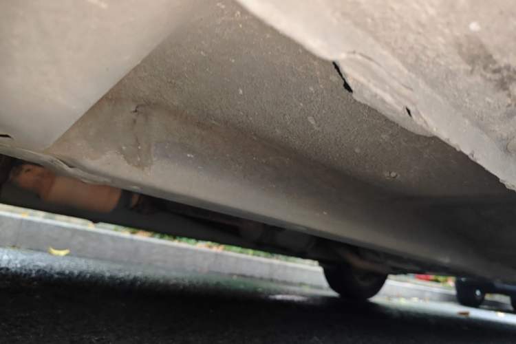 Used Hyundai Celesta 2011 1.6L Automatic Comfort Edition Chassis Front Left