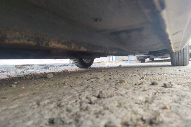 Used Hyundai Celesta 2011 1.6L Automatic Comfort Edition Chassis Front Left