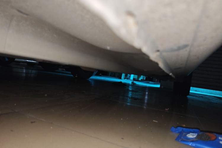 Used Hyundai Celesta 2011 1.6L Automatic Comfort Edition Chassis Front Left