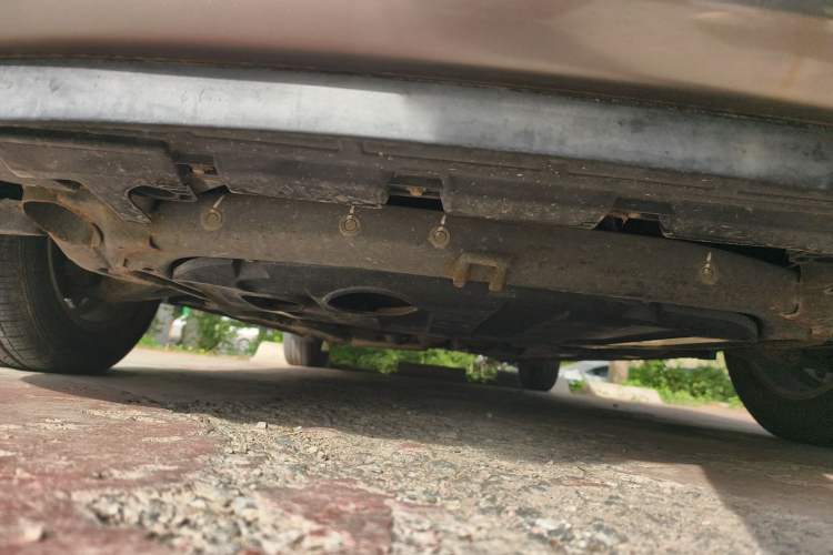 Used Hyundai Celesta 2011 1.6L Manual Comfort Edition Chassis Front