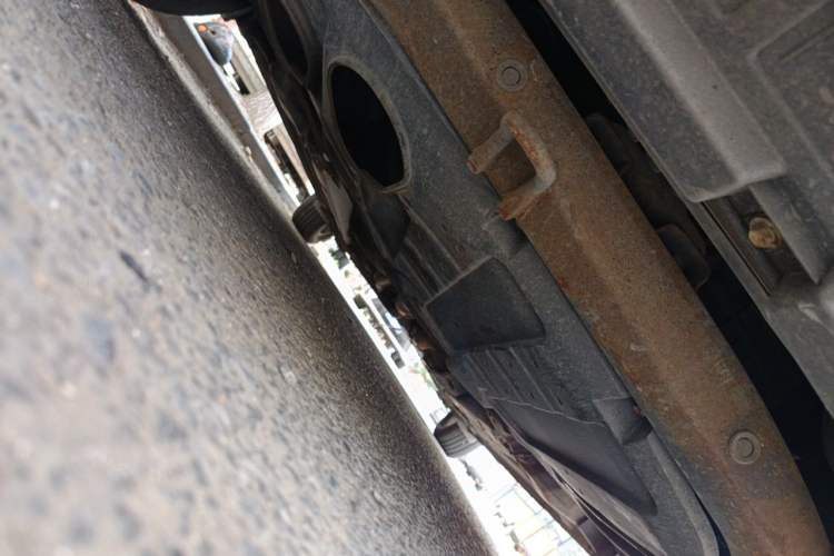 Used Hyundai Celesta 2011 1.6L Manual Comfort Edition Chassis Front