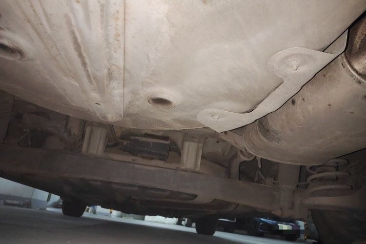 Used Hyundai Celesta 2011 1.6L Automatic Comfort Edition Chassis Rear