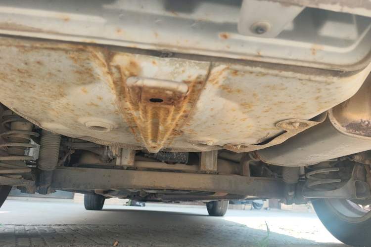Used Hyundai Celesta 2011 1.6L Manual Comfort Edition Chassis Rear