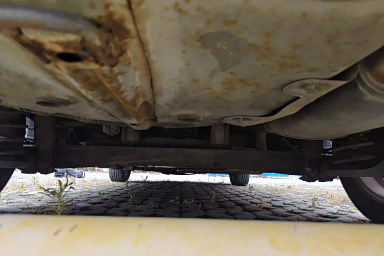 Used Hyundai Celesta 2011 1.6L Manual Comfort Edition Chassis Rear