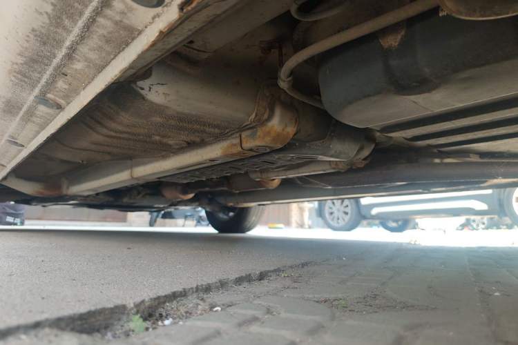 Used Hyundai Celesta 2011 1.6L Manual Comfort Edition Chassis Rear Left