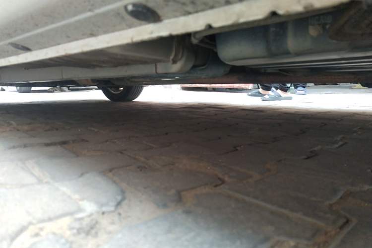 Used Hyundai Celesta 2011 1.6L Manual Comfort Edition Chassis Rear Left