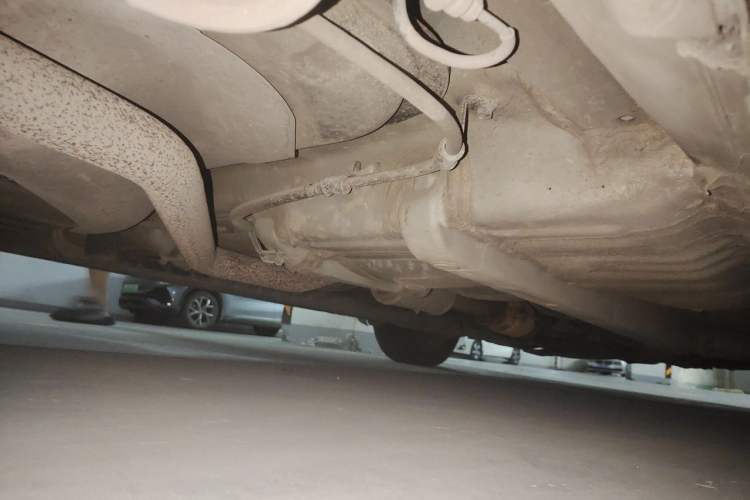 Used Hyundai Celesta 2011 1.6L Automatic Comfort Edition Chassis Rear Right