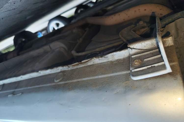 Used Hyundai Celesta 2011 1.6L Manual Luxury Model Chassis Rear Right