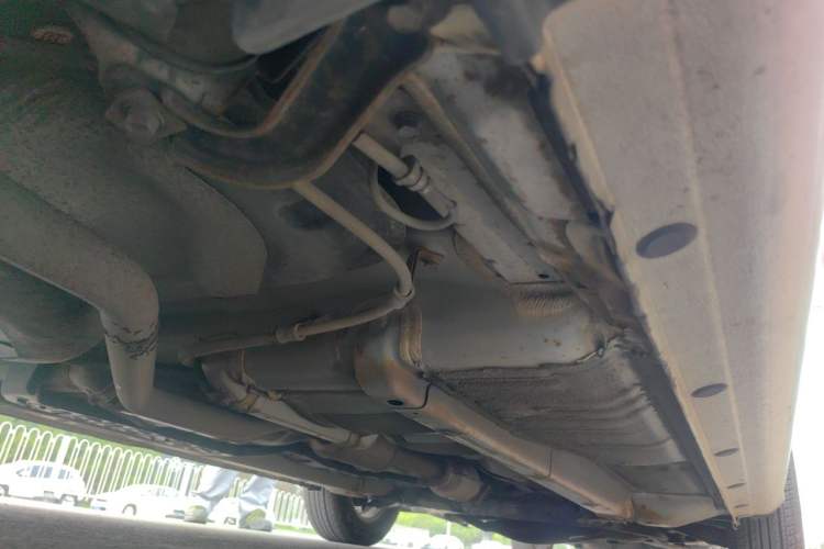 Used Hyundai Celesta 2011 1.6L Manual Luxury Model Chassis Rear Right