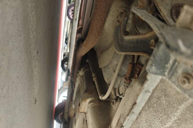 Used Hyundai Celesta 2011 1.6L Manual Comfort Edition Chassis Rear Right