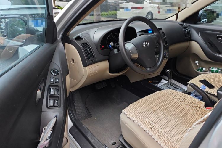 Used Hyundai Celesta 2011 1.6L Automatic Comfort Edition Driver Seat
