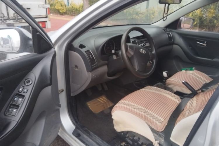 Used Hyundai Celesta 2011 1.6L Manual Luxury Model Driver Seat