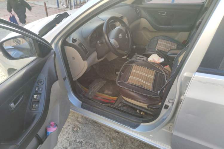 Used Hyundai Celesta 2011 1.6L Automatic Comfort Edition Driver Seat