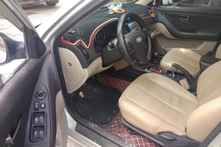 Used Hyundai Celesta 2011 1.6L Manual Comfort Edition Driver Seat