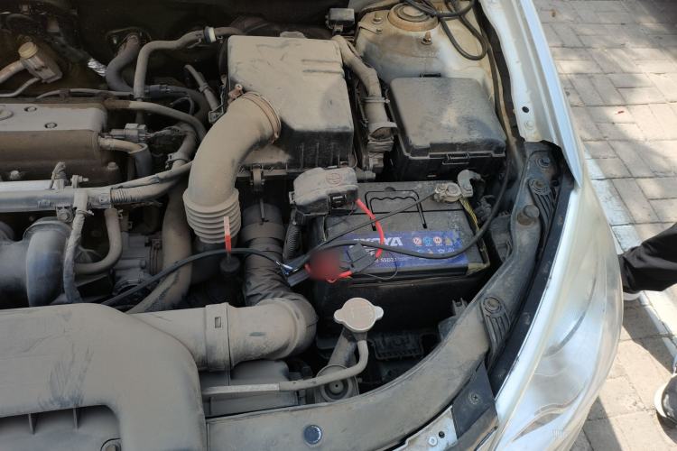 Used Hyundai Celesta 2011 1.6L Automatic Luxury Version Engine Bay Left