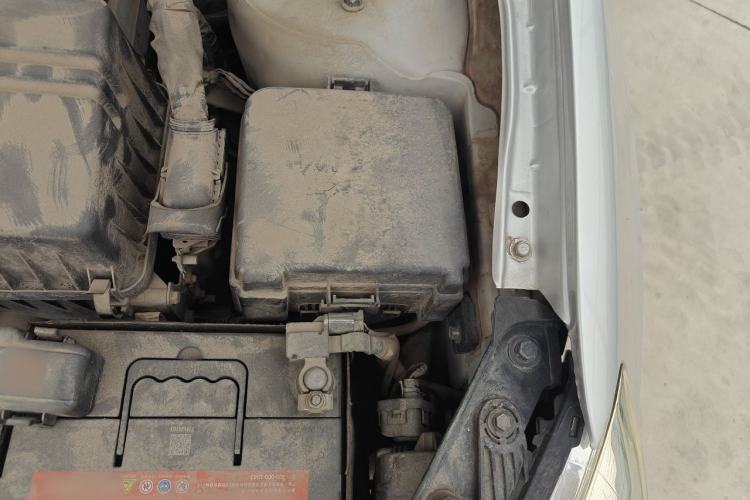 Used Hyundai Celesta 2011 1.6L Manual Comfort Edition Engine Bay Left