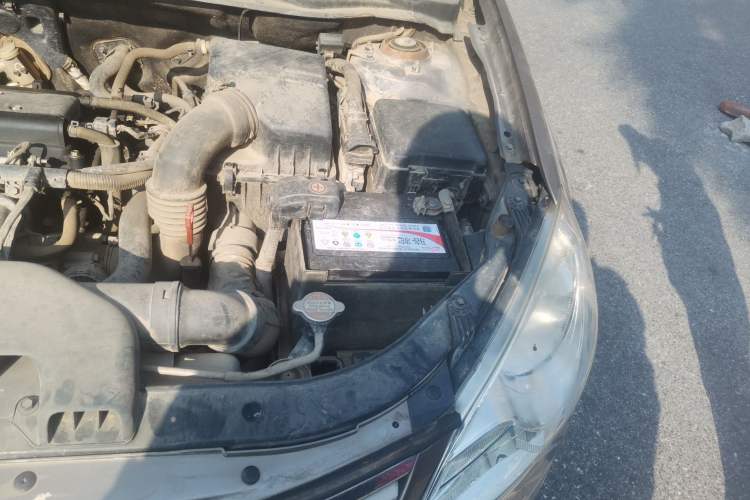 Used Hyundai Celesta 2011 1.6L Automatic Comfort Edition Engine Bay Left