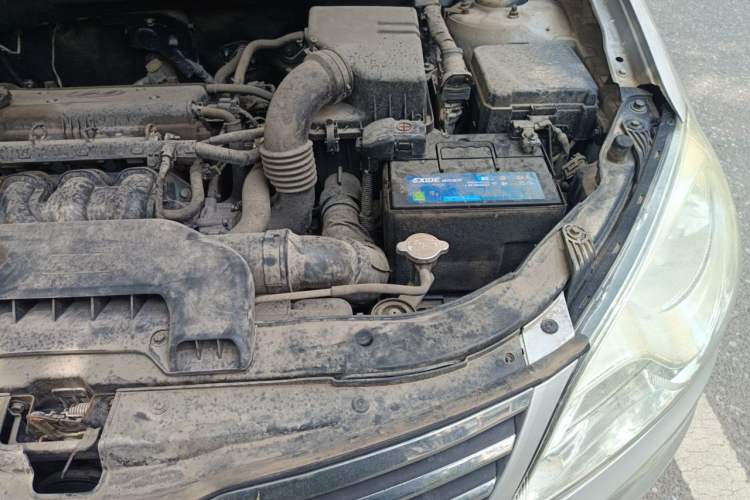 Used Hyundai Celesta 2011 1.6L Manual Comfort Edition Engine Bay Left