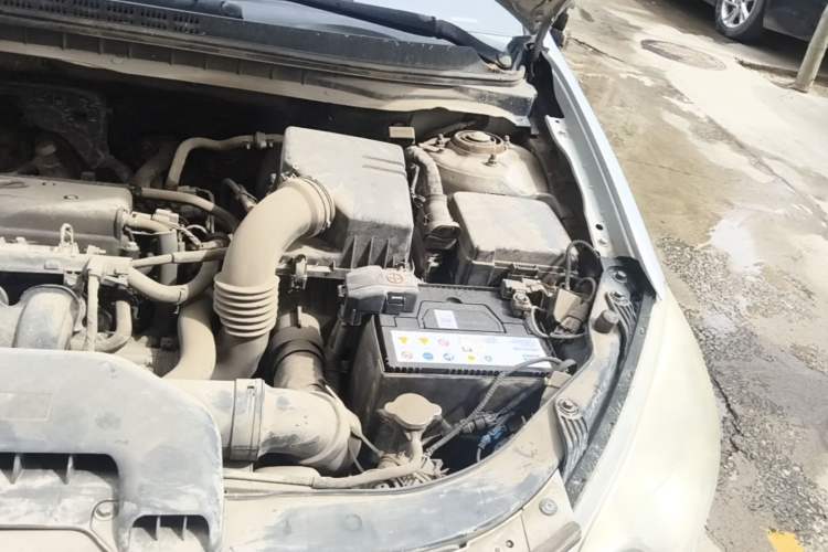 Used Hyundai Celesta 2011 1.6L Manual Luxury Model Engine Bay Left