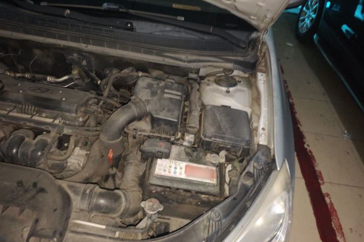 Used Hyundai Celesta 2011 1.6L Automatic Comfort Edition Engine Bay Left