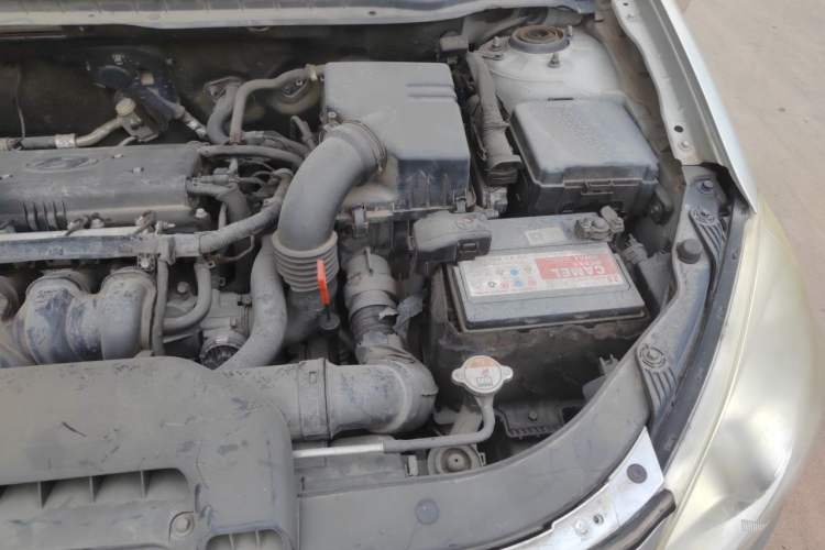 Used Hyundai Celesta 2011 1.6L Automatic Luxury Version Engine Bay Left