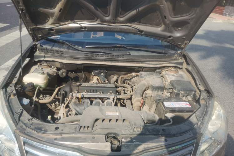 Used Hyundai Celesta 2011 1.6L Automatic Comfort Edition Engine Bay