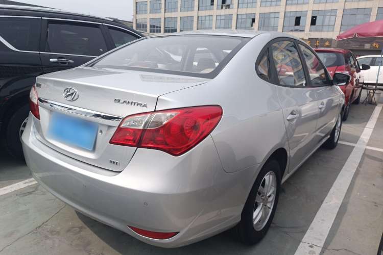 Used Hyundai Celesta 2011 1.6L Automatic Comfort Edition Exterior 3