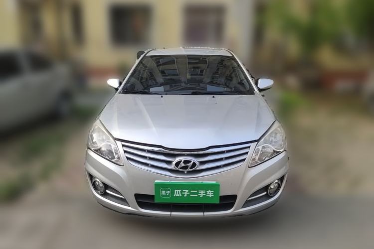 Used Hyundai Celesta 2011 1.6L Manual Comfort Edition Front