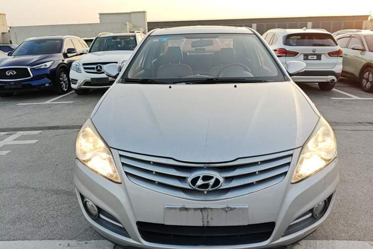 Used Hyundai Celesta 2011 1.6L Automatic Luxury Version Front