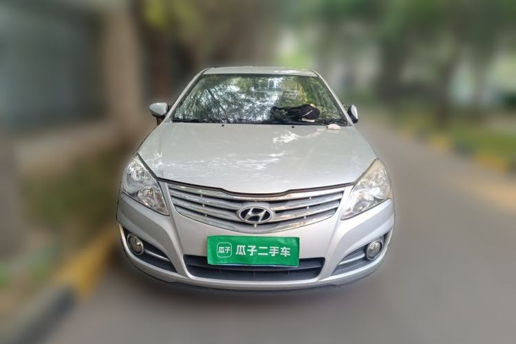 Used Hyundai Celesta 2011 1.6L Manual Comfort Edition Front