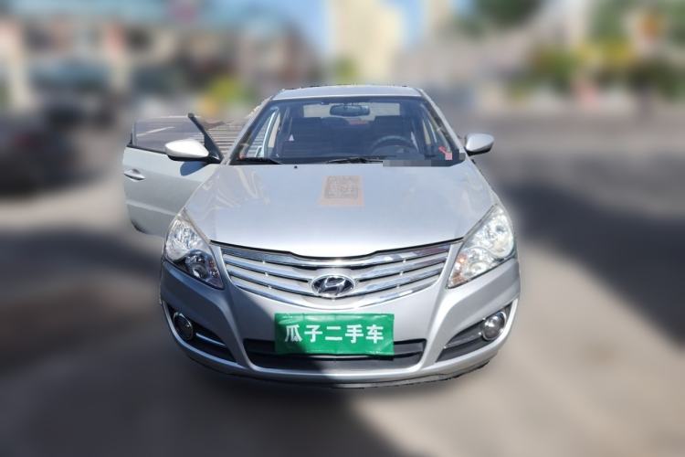 Used Hyundai Celesta 2011 1.6L Manual Comfort Edition Front