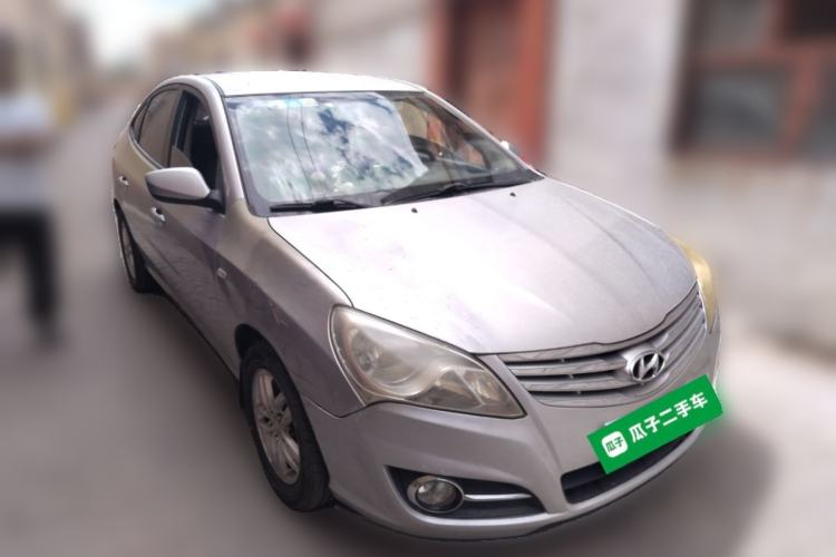 Used Hyundai Celesta 2011 1.6L Manual Comfort Edition Front Right 45 Deg