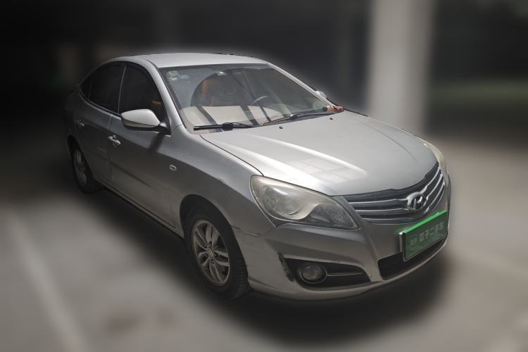 Used Hyundai Celesta 2011 1.6L Manual Comfort Edition Front Right 45 Deg