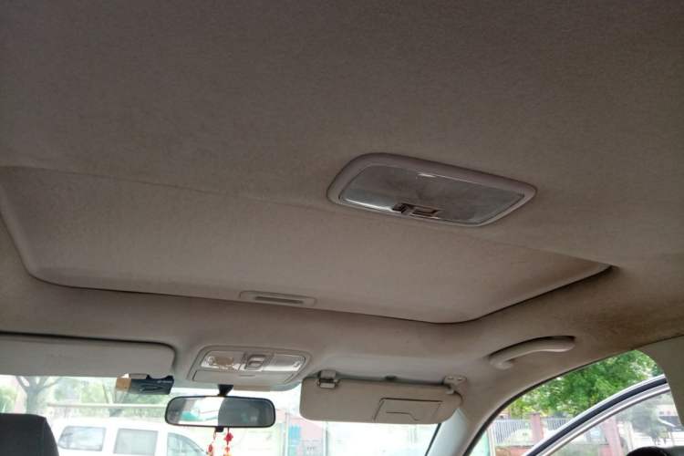 Used Hyundai Celesta 2011 1.6L Automatic Luxury Version Headliner