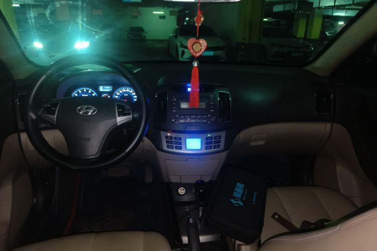 Used Hyundai Celesta 2011 1.6L Automatic Luxury Version Headliner