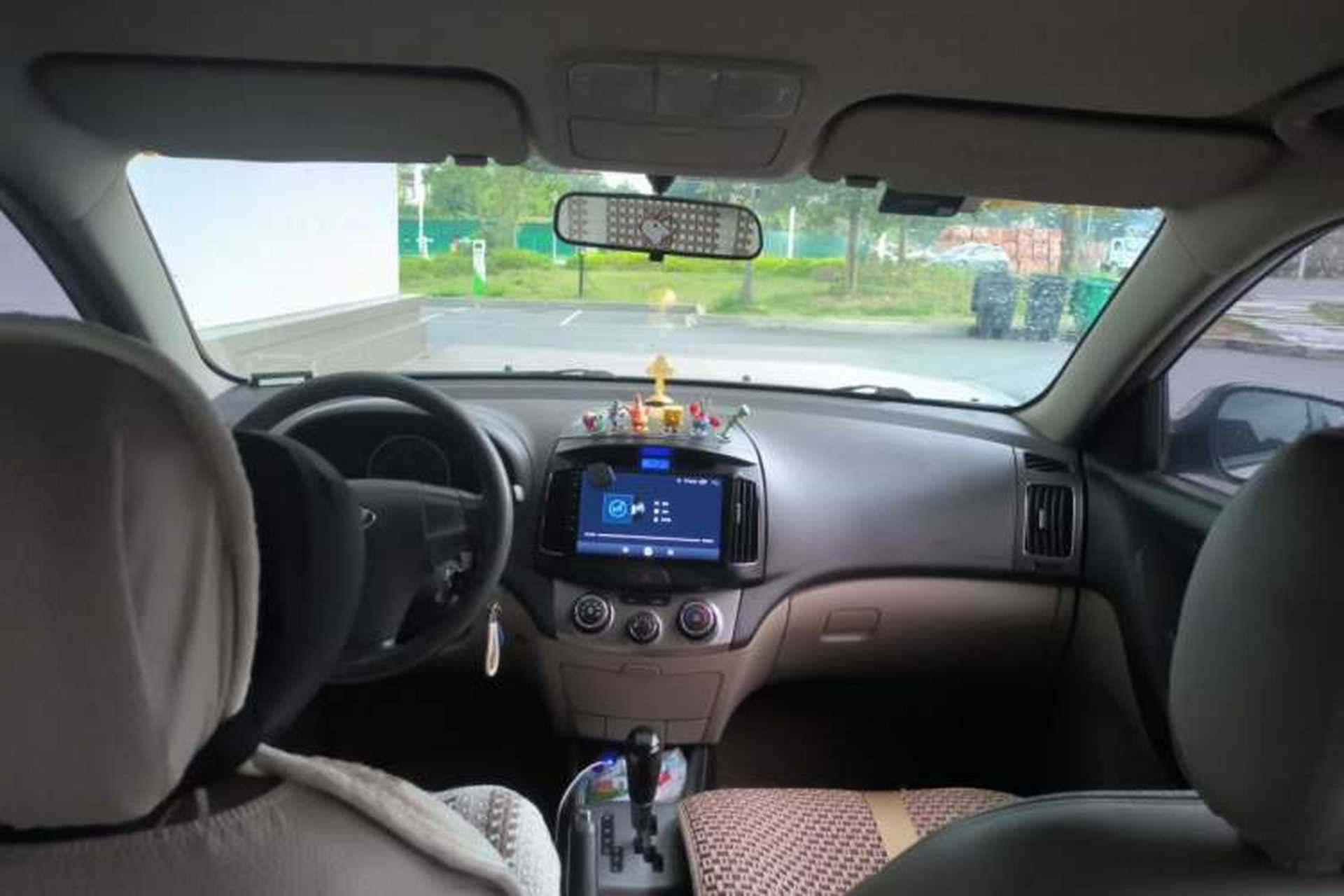 Used Hyundai Celesta 2011 1.6L Automatic Comfort Edition Headliner