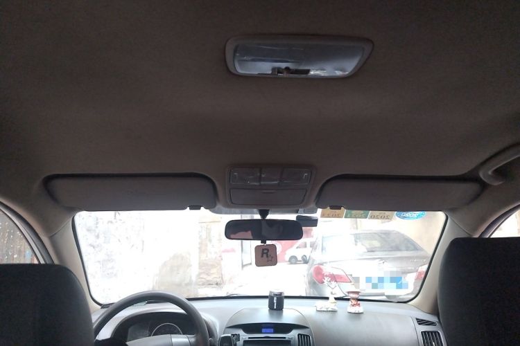 Used Hyundai Celesta 2011 1.6L Manual Comfort Edition Headliner