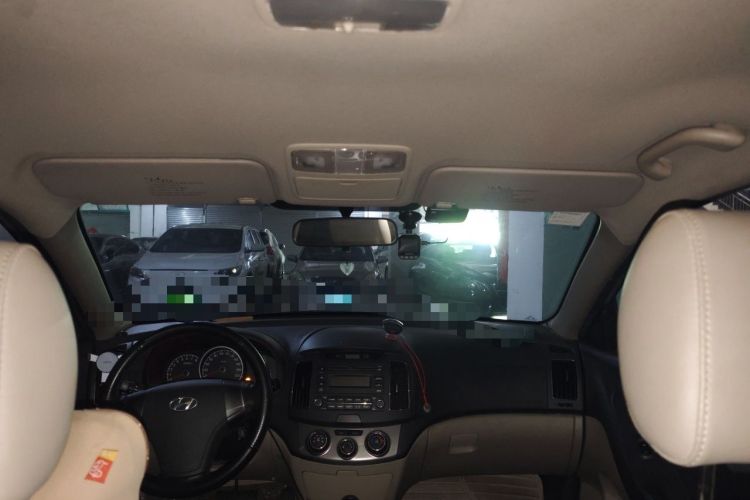 Used Hyundai Celesta 2011 1.6L Automatic Comfort Edition Headliner